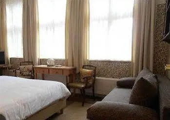 Ambassade Arena 헤이그